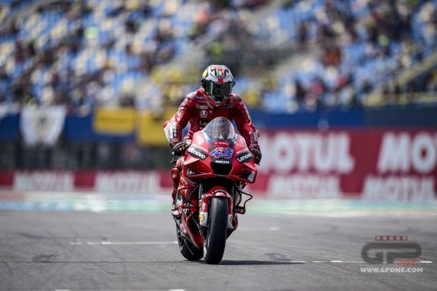 MotoGP: Miller: "Il fumo? Solo un po' d'olio nello scarico ma mi hanno fermato"