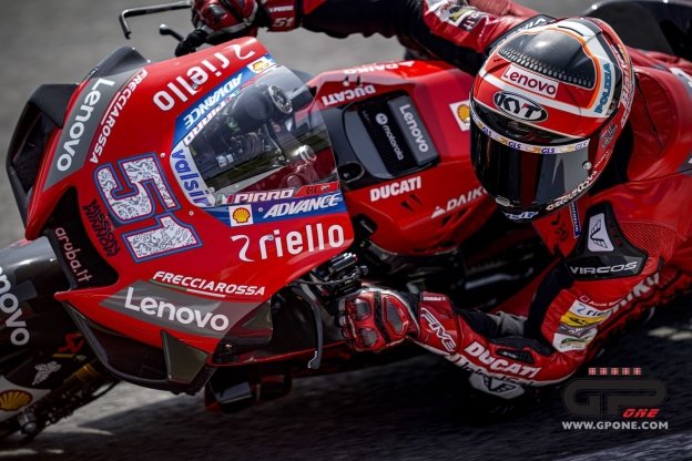 MotoGP: Pirro in preallarme per Jerez: "farò il tampone, ma Dovizioso ci sarà"