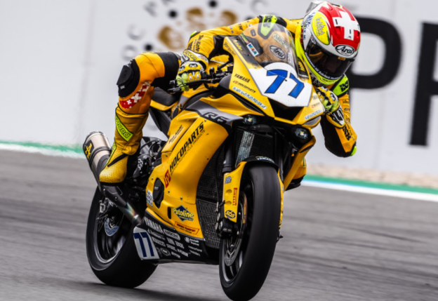 SBK: Supersport, Aegerter sbanca ad Assen. Sul podio Oettl e Krummenacher