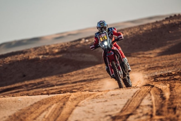 Dakar: Cornejo trionfa nella 7^ tappa della Dakar, disastro GasGas, Petrucci rincorre