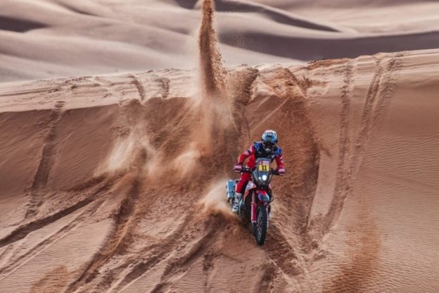 Dakar: Cornejo strappa il successo nella 9^ tappa, Petrucci illude poi 18°