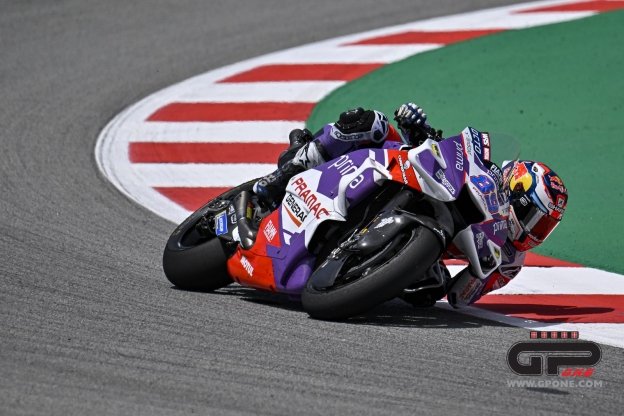 MotoGP: Jorge Martin: "Sono tornato al setup originale, con quello di Pecco cadevo"