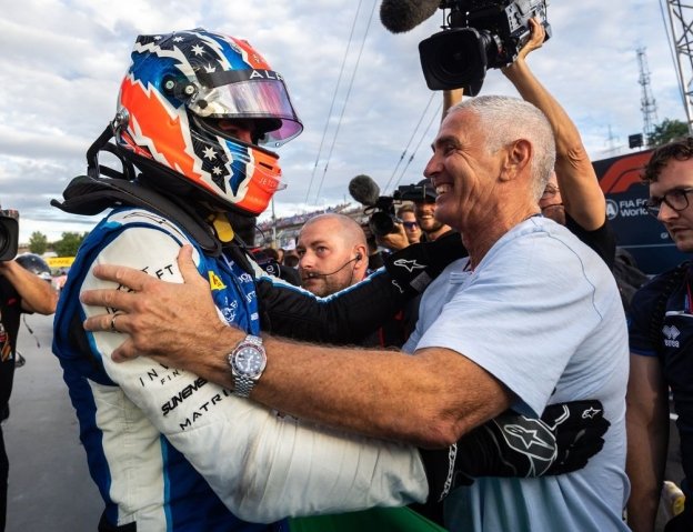 Auto - News: Di padre in figlio: Jack Doohan vince in Ungheria 32 anni dopo Mick