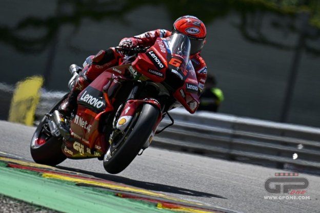 MotoGP: Bagnaia: "Chi sostituirà Miller non dovrà fare la guerra ma collaborare"