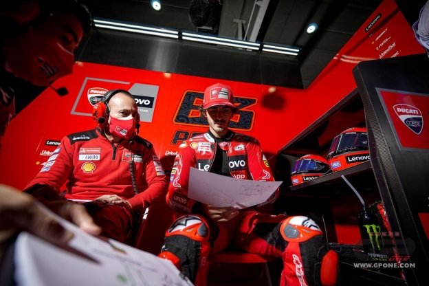 MotoGP: Pecco Bagnaia: "Sono stato lento ed ero nervoso, devo chiedere scusa"