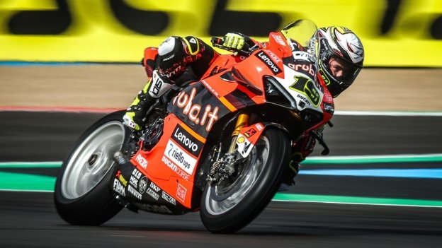 SBK: Magny Cours: Bautista in fuga Mondiale, disastro Rea e Razgatlioglu in Gara 1