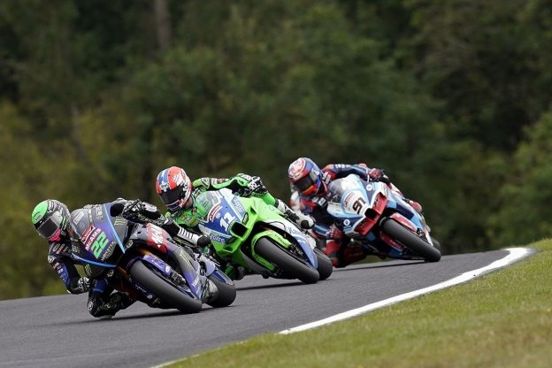 SBK: Il British Superbike va avanti: a Snetterton nel nome della Regina Elisabetta