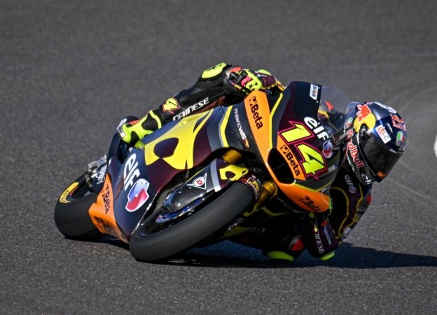 Moto2: Arbolino domina e vince a Sepang, Ogura sbaglia e cade all’ultimo giro