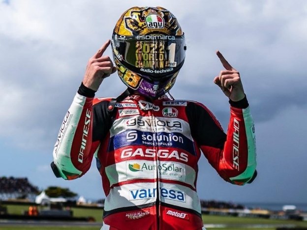 Moto3: Guevara: “Lottare con avversari come Acosta mi ha reso un gran pilota”