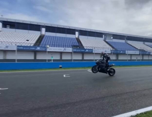SBK: VIDEO - Remy Gardner: finally riding the Yamaha R1