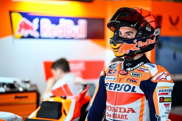 MotoGP: Marquez punito con un doppio long lap penalty da scontare in Argentina