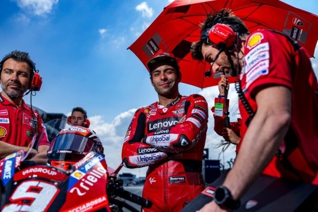 MotoGP: Petrucci: "la Superpole race è una rissa da bar, ma la MotoGP è più intensa"