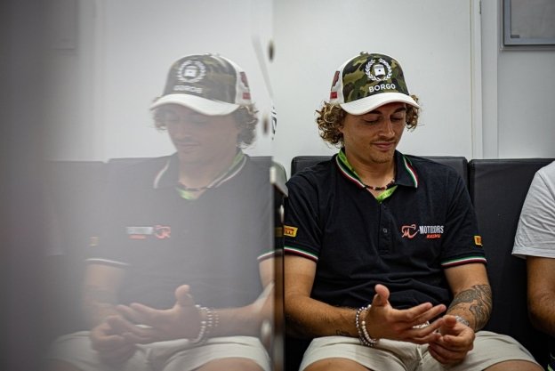 SBK: Bassani: “I won’t be on the official Ducati in 2024, Bulega has all the cards”