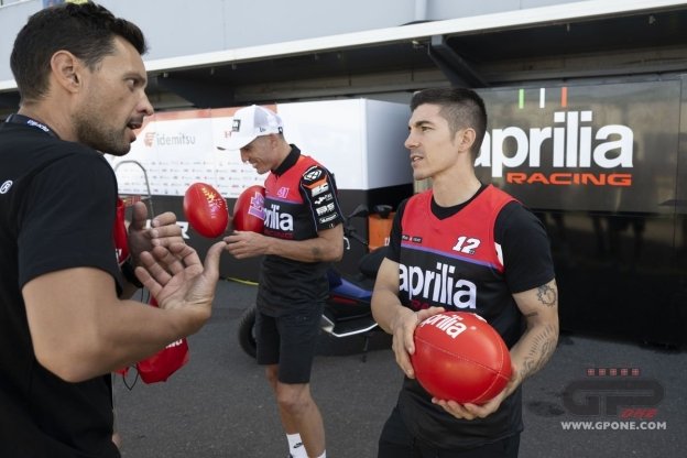 MotoGP: Vinales: "Io in Honda? Ho un contratto con Aprilia, sono impegnato con loro"
