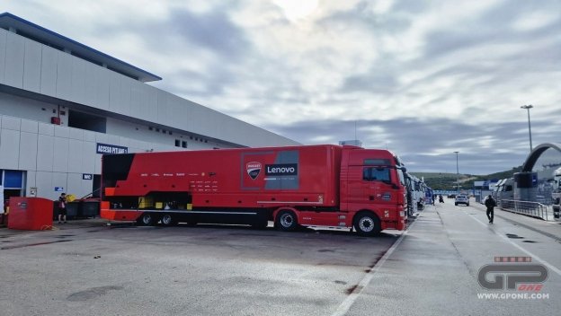 MotoGP: MotoGP e SBK al lavoro a Jerez: tanti debutti, occhi puntati su Iannone