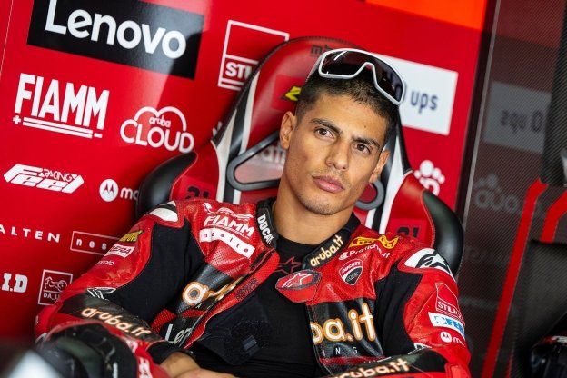 SBK: Rinaldi verso la Ducati di Motocorsa, per Puccetti fedeltà a Kawasaki