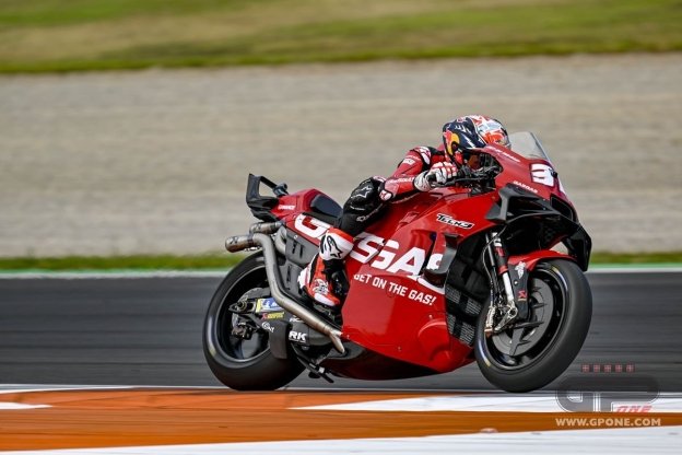 MotoGP: KTM ha deciso: telaio in carbonio anche per Acosta e GasGas nel 2024