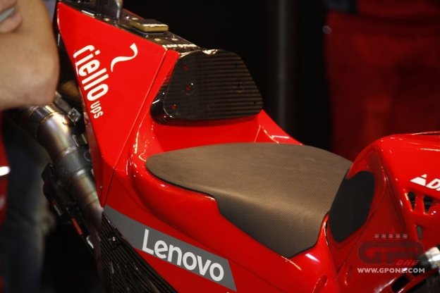 MotoGP: Quattro selle che scottano: Morbidelli, Mir, Raul ed Augusto Fernandez