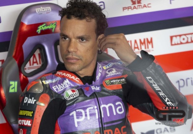MotoGP: Franco Morbidelli penalizzato con due long lap per l'incidente con Bezzecchi