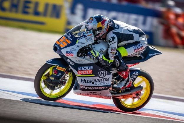 Moto3: FP2: Veijer demolisce il record di Mandalika, brillano gli italiani