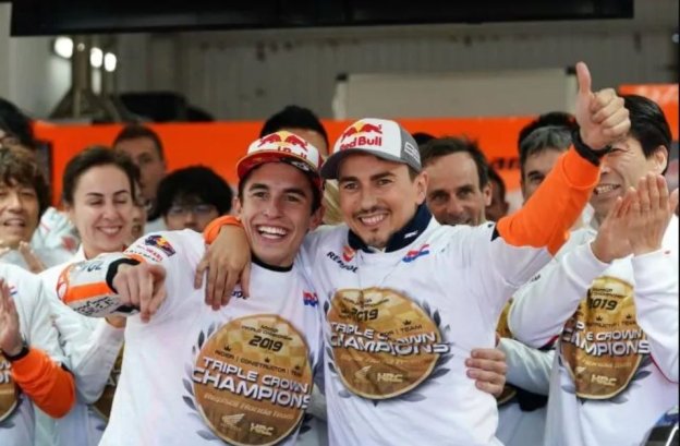 MotoGP: Lorenzo: "Senza problemi fisici Marquez avrebbe vinto due o tre titoli in più"