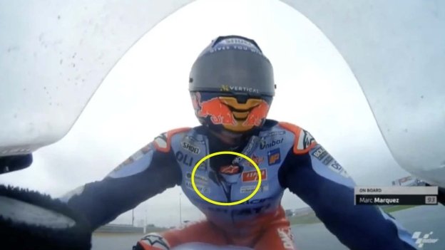 MotoGP: Marquez e la tuta aperta: salvato dal ritardo nell'invio del messaggio