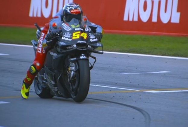 MotoGP: Fermin Aldeguer: ecco come ha distrutto il cupolino della Ducati partendo alla Marquez