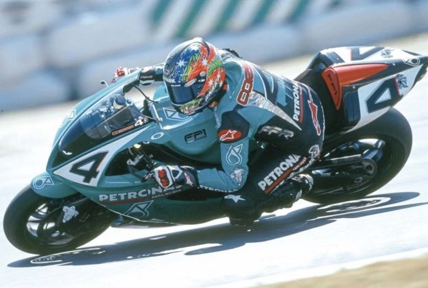 MotoGP: Il folle sogno del 3 cilindri Petronas in MotoGP e SBK