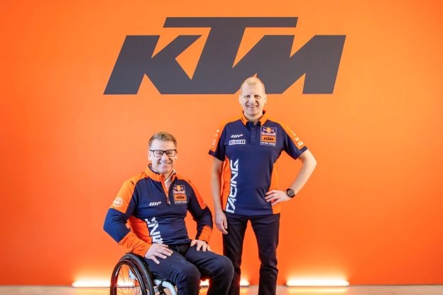 MotoGP: Beirer: “Aki Ajo ha il mix ideale di durezza e figura paterna con Acosta”