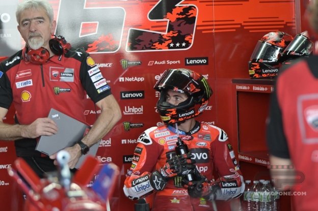 MotoGP: La Direzione Gara: "scusa a Bagnaia e Ducati, il giro cancellato per un errore umano"