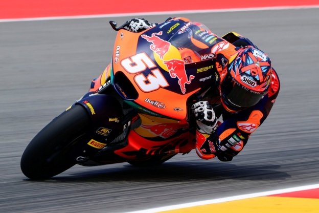 Moto2: Oncu vince in volata ad Aragon battendo Moreira per 3 millesimi!