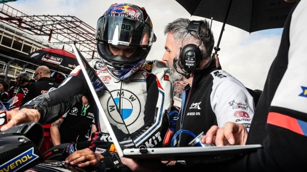 SBK: Toprak mette a segno il primo colpo per la MotoGP con Pramac