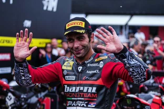 SBK: Danilo Petrucci ringrazia e saluta Barni: nel 2026 correrà con la BMW!