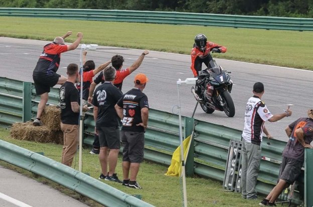 MotoAmerica: SC-Project Twins Cup, Di Mario Wraps It Up Early with Aprilia