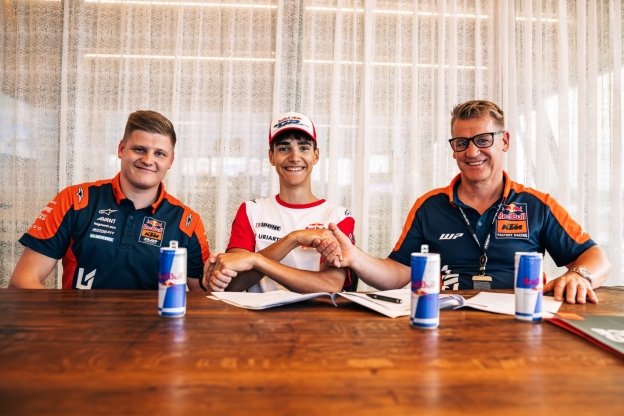 Moto3: Il team KTM Ajo porterà Brian Uriarte al debutto nel Mondiale Moto3 nel 2026
