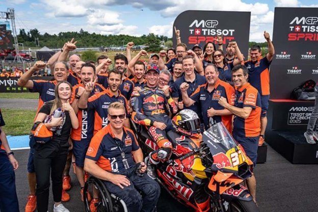 MotoGP: Problemas, problemas y más problemas: KTM lucha por recuperarse y Pedro Acosta se queja