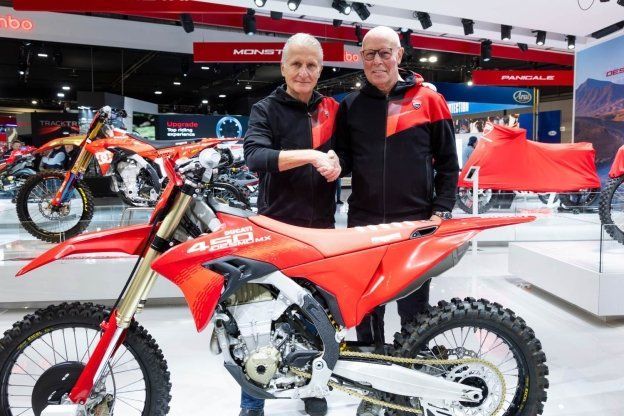 Moto - News: Ducati strengthens its presence in the MXGP Championship by fielding 3 bikes