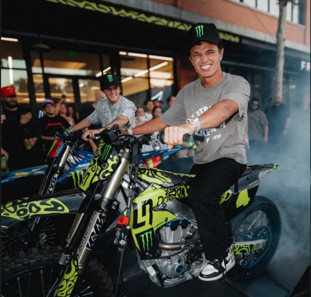 MotoGP: Steiner offers a KTM to Norris: "he can try it, it has the same color as the McLaren"