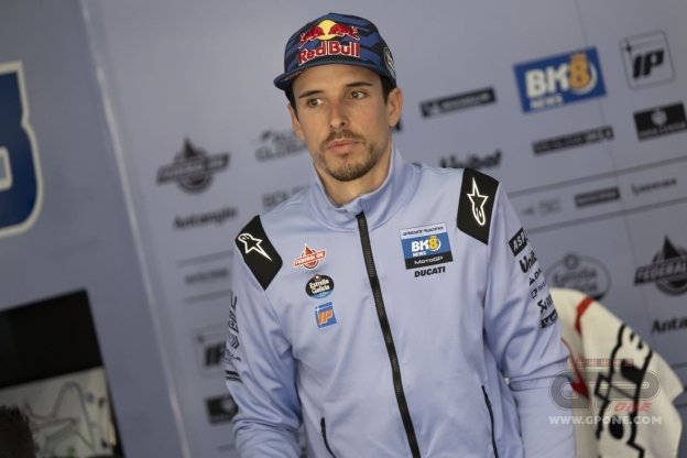 Alex Marquez: "il guanto perso nella scivolata? E' stata colpa mia"
