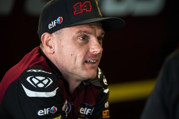 SBK: Sam Lowes, caduta a 200km/h e due fratture in Australia ma sarà ai test a Portimao