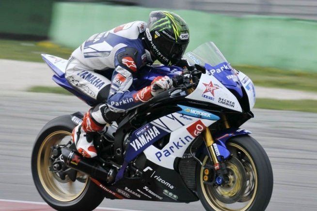 Moto - News: Parkes e Foret per fermare Davies