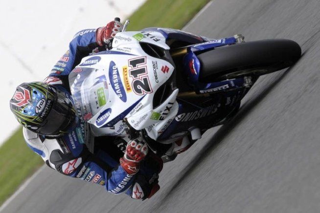 Moto - News: SBK: A John Hopkins sfugge il BSB