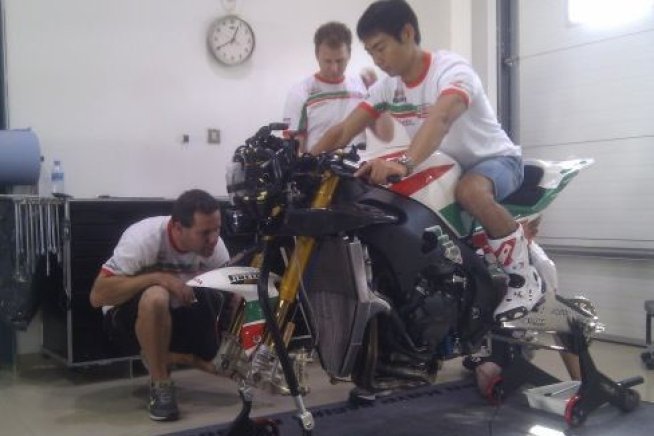 Moto - News: Aoyama a Losail sulla CBR 1000 RR