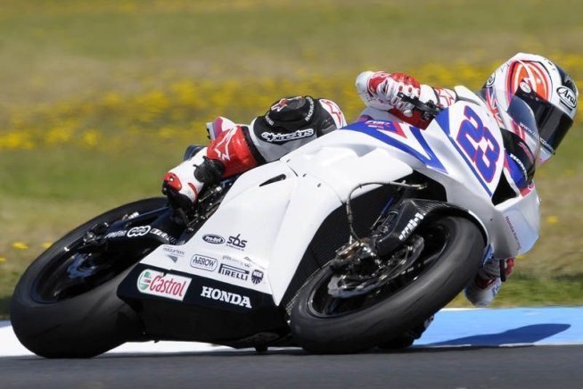 Moto - News: WSS: Cluzel e Lowes attaccano Parkes