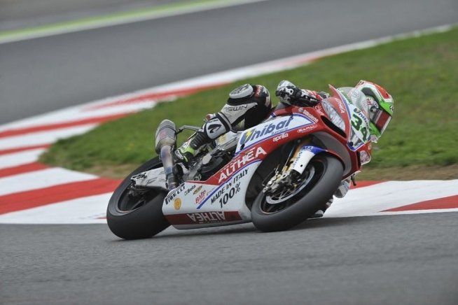 Giugliano guida la riscossa azzurra