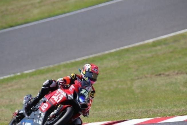 Moto - News: Schwantz, la sfida continua a 50 anni