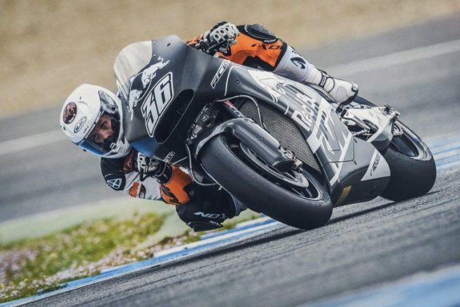 Test: KTM gioca con tre punte a Jerez