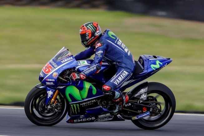 MotoGP: FP2: Vinales senza rivali a Rio Hondo, 16° Rossi