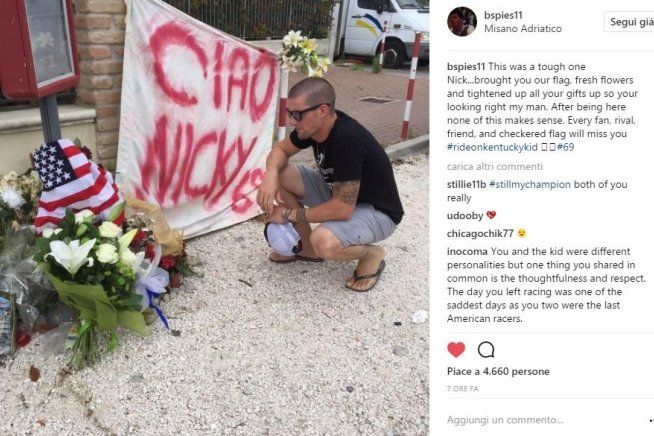 MotoGP: Ben Spies omaggia Hayden sul luogo dell'incidente 