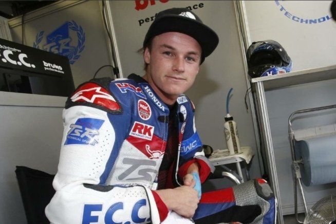 SBK: 8 Ore Suzuka: Josh Hook al posto di Stefan Bradl con FCC TSR